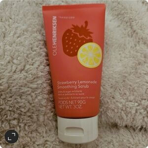 NWT Ole Henriksen Strawberry Lemonade Facial Scrub